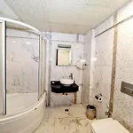 Elysion Hotell