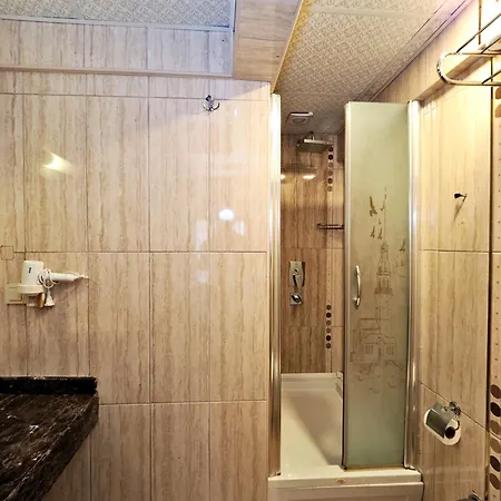 Elysion Hotel 2*
