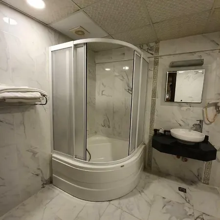 Elysion Hotel 2*